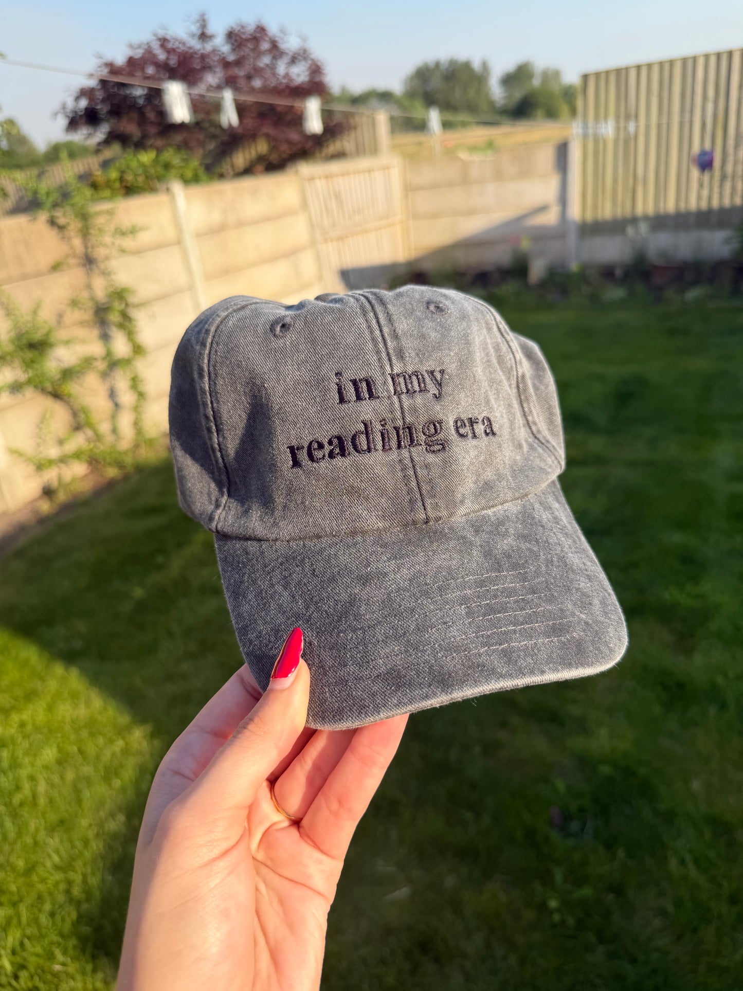 PREORDER ‘in my reading era’ Cap
