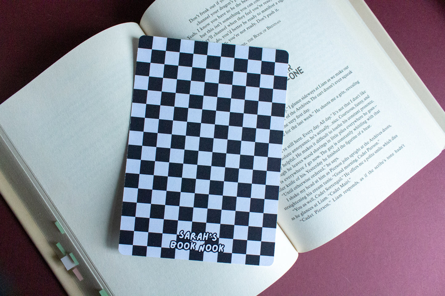 Black Checkered Kindle Insert
