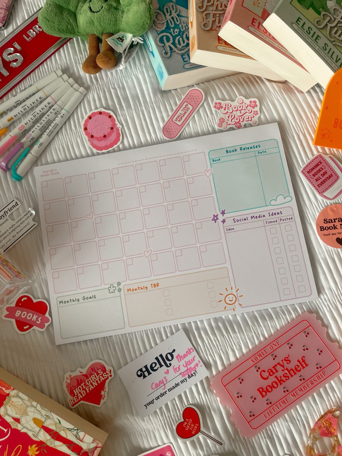 A4 Bookish Content Desk Planner