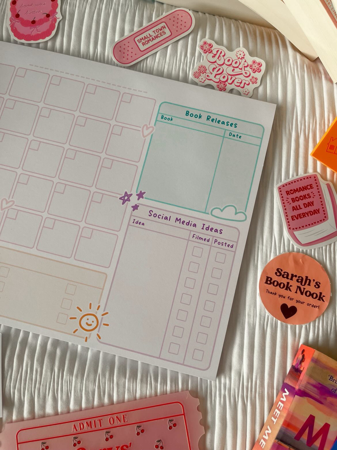 A4 Bookish Content Desk Planner